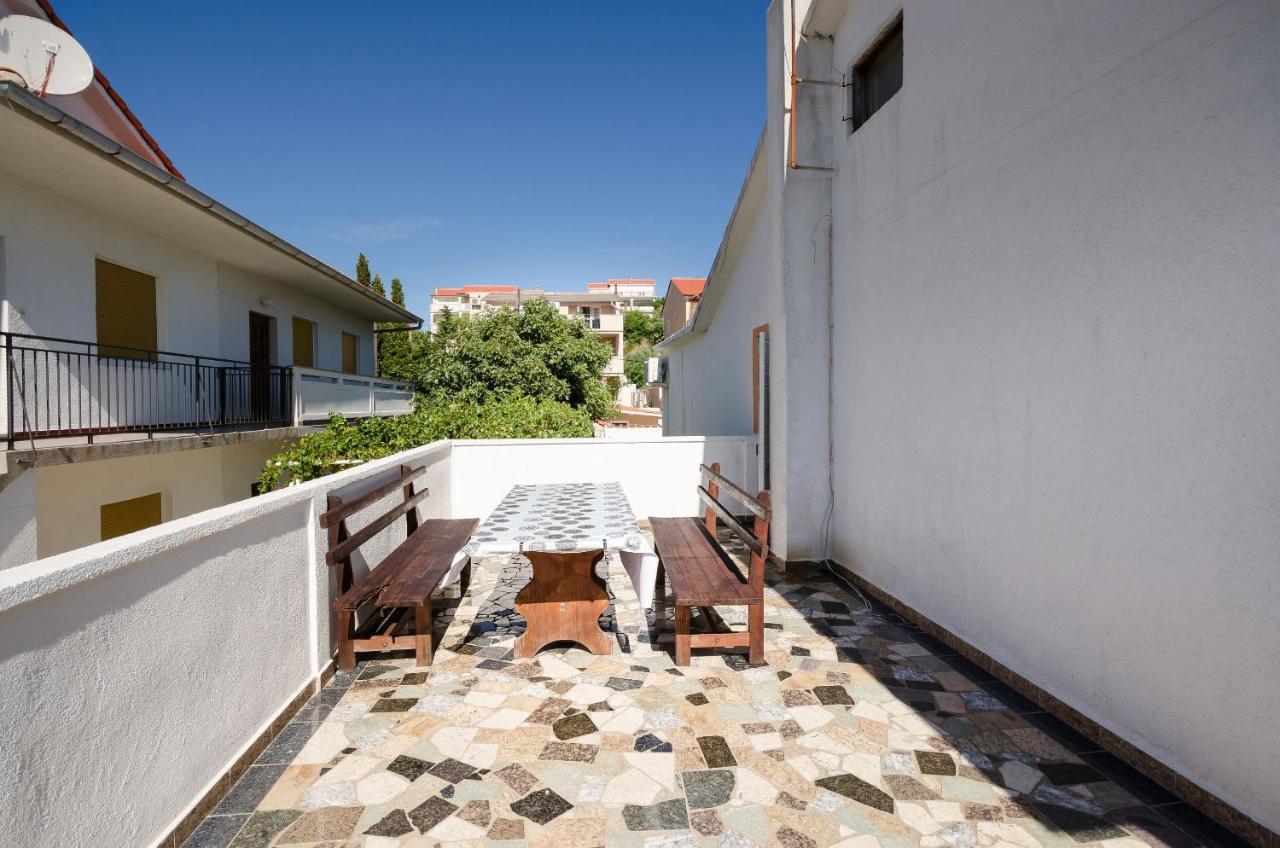 Apartments Elvira Lopar Luaran gambar